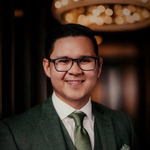 Meet your Posher, Russell